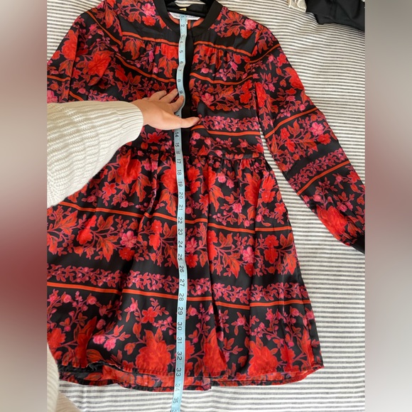 Cupcakes and Cashmere Floral Dress | S - Picture 9 of 11